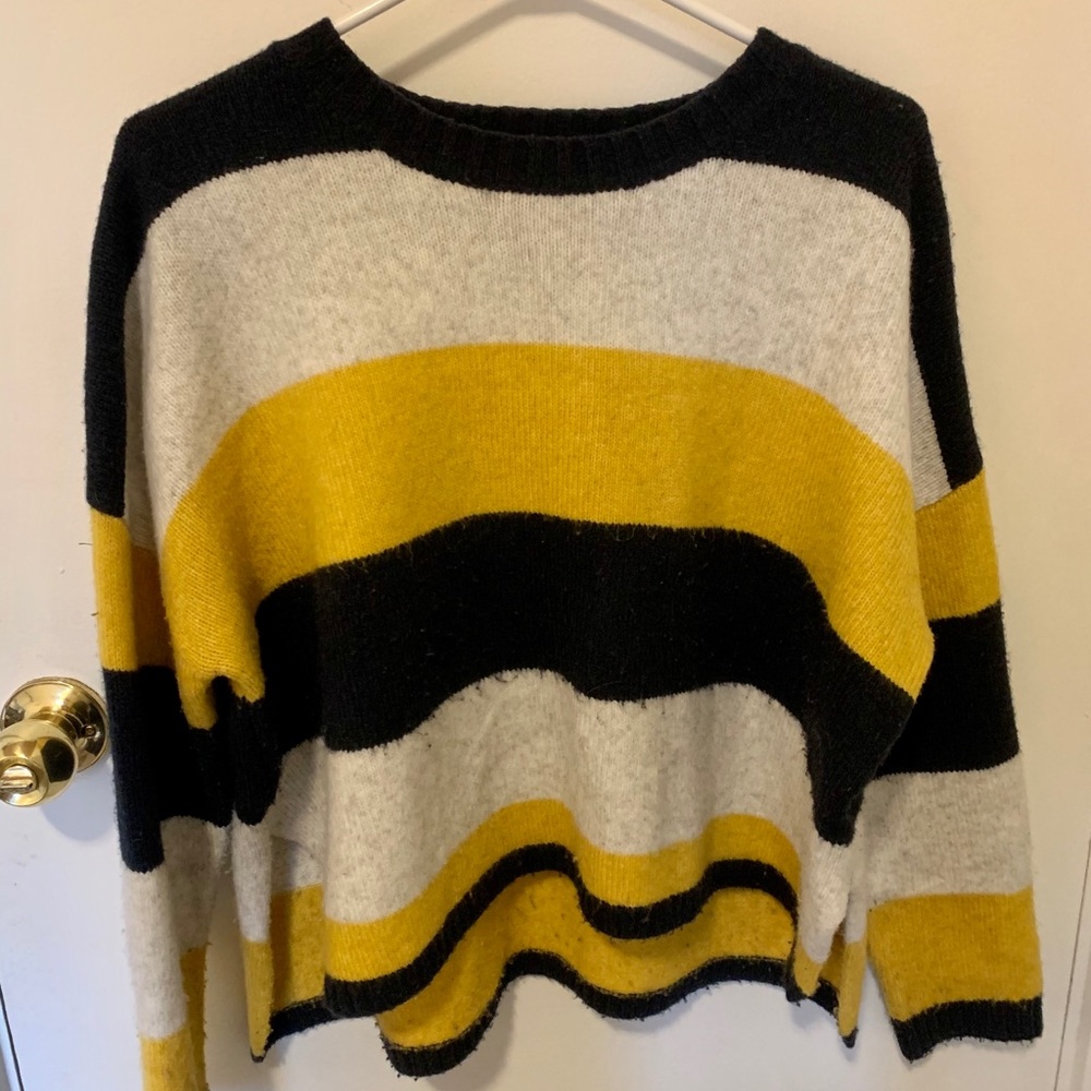 Gorgeous cozy sweater
